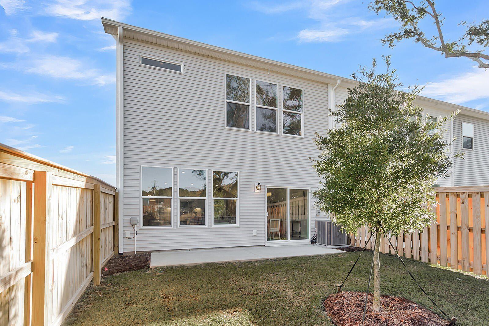 5 Dahlberg Street. Summerville, SC 29483