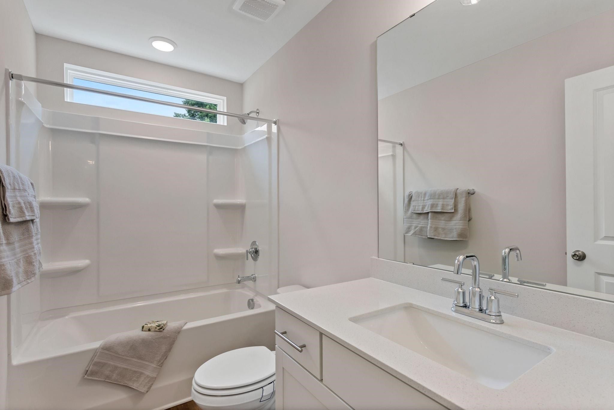 209 Spartina Court. Spartanburg, SC 29307