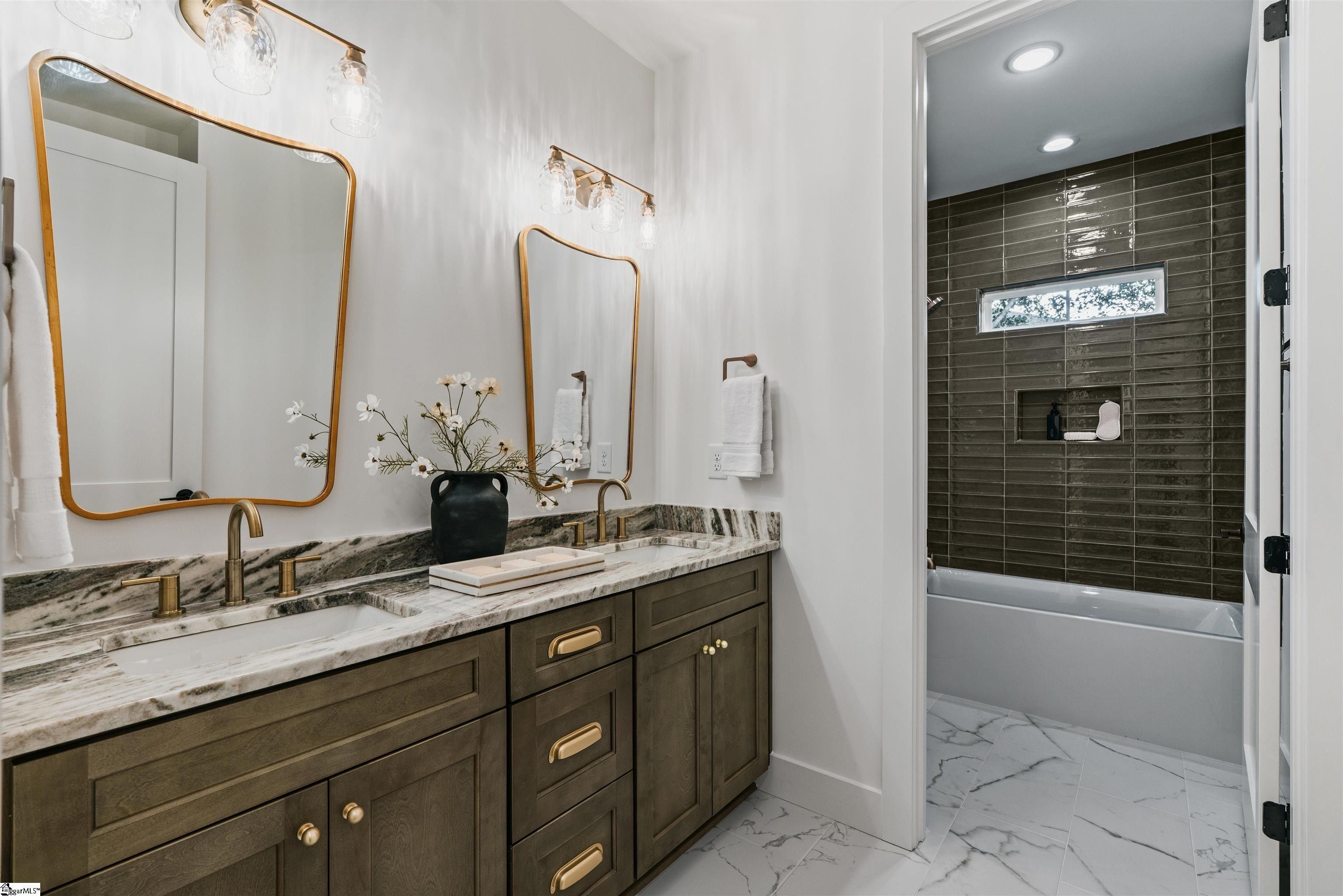 107 Andrea Pointe. Anderson, SC 29625