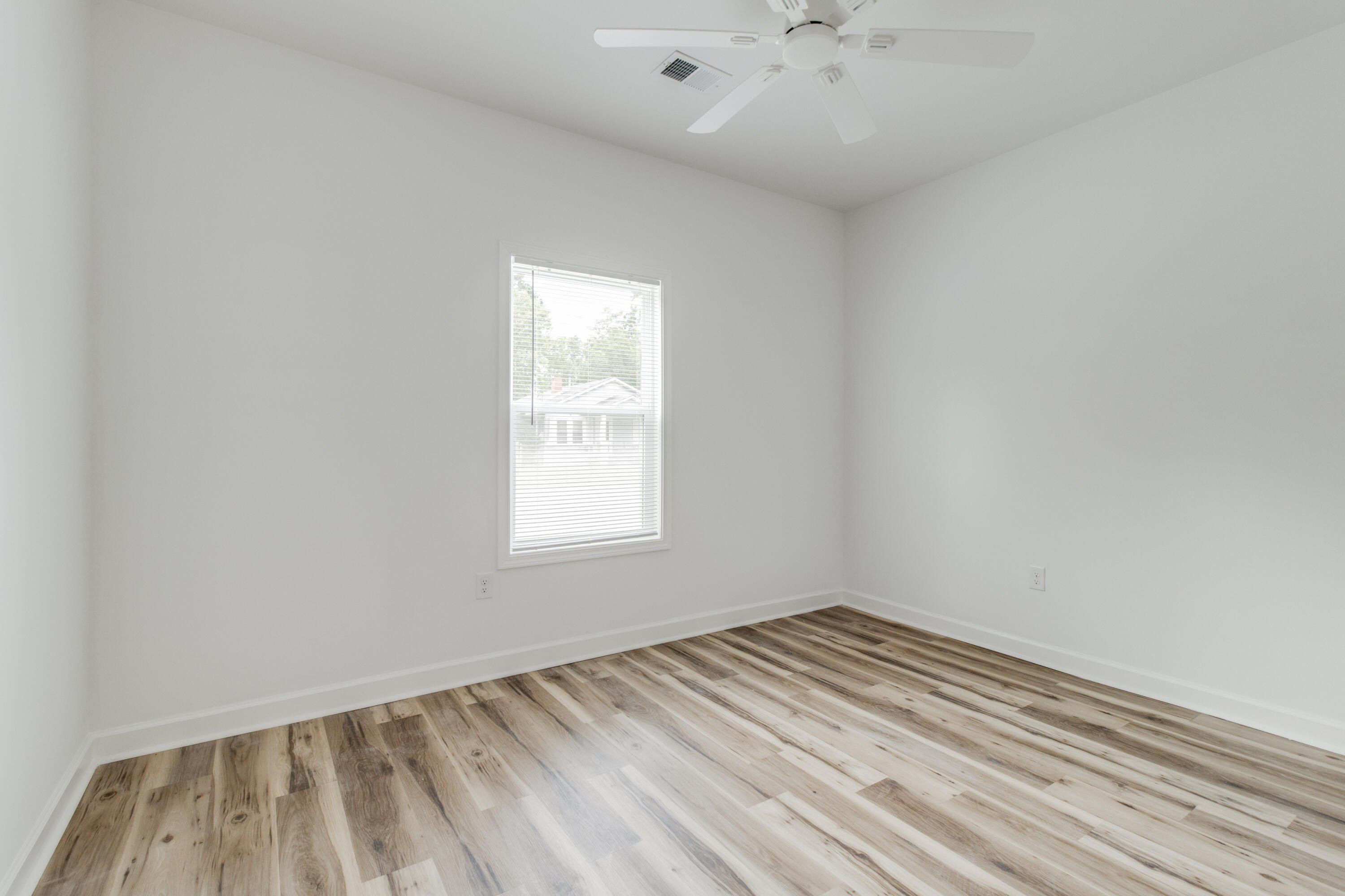 527 Dingle Street. Sumter, SC 29150