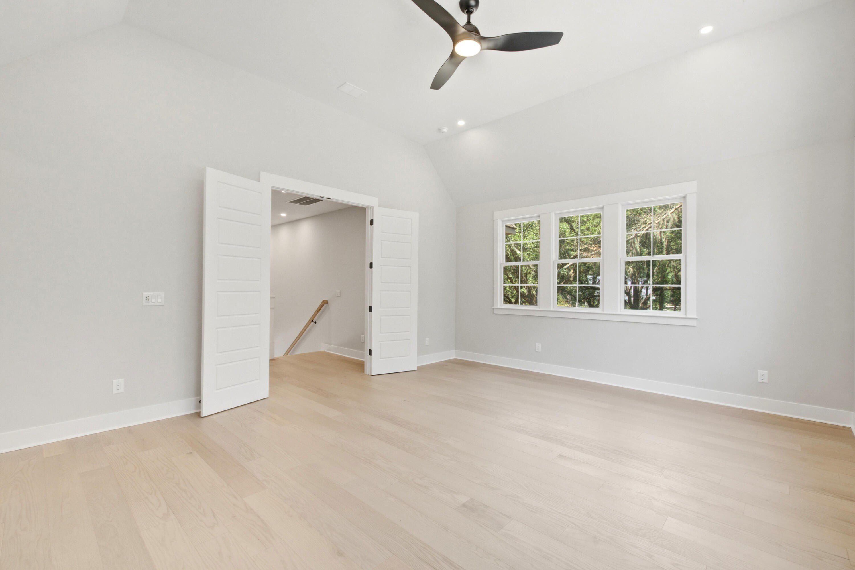 3820 Gnarled Oaks Lane. Johns Island, SC 29455