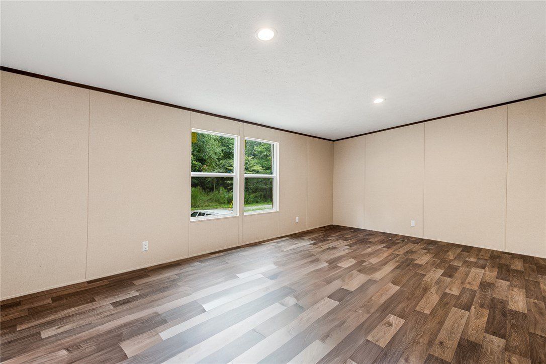 111 Burgess Drive. Iva, SC 29655