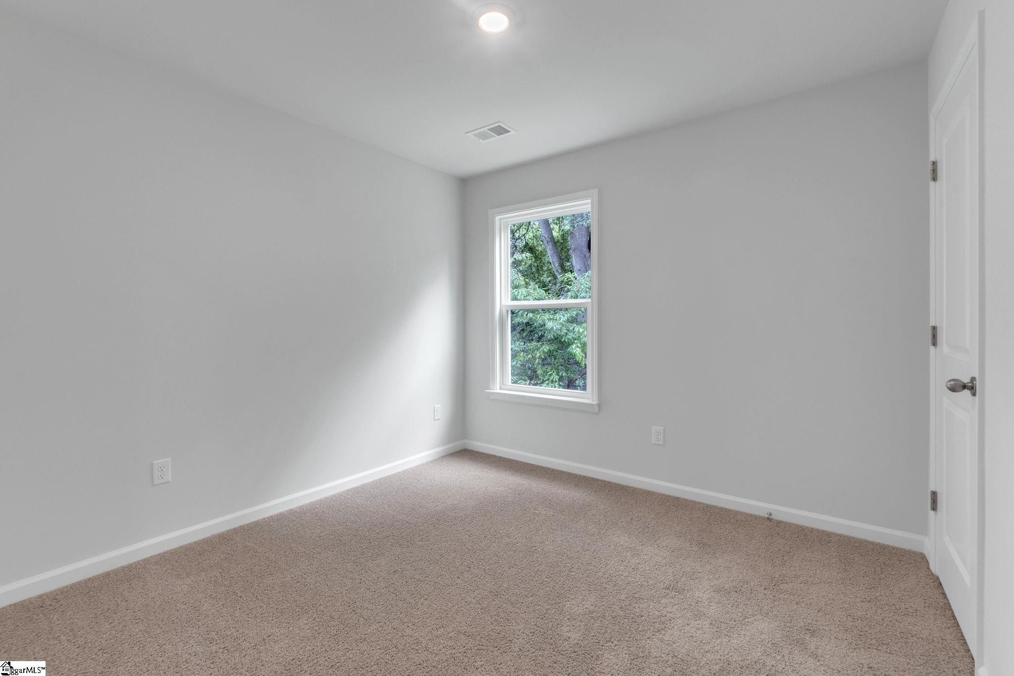 143 D Street. Greenville, SC 29609
