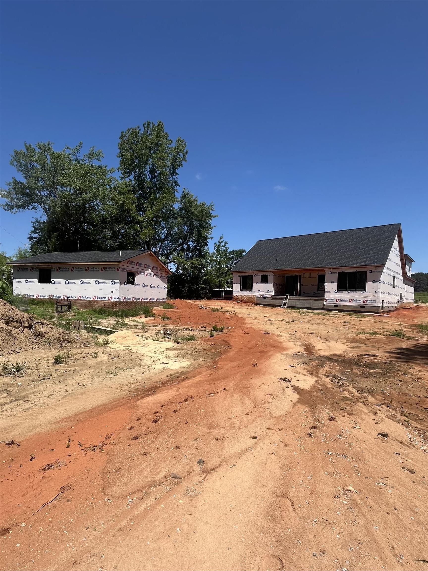 145 Babb Road. Campobello, SC 29322