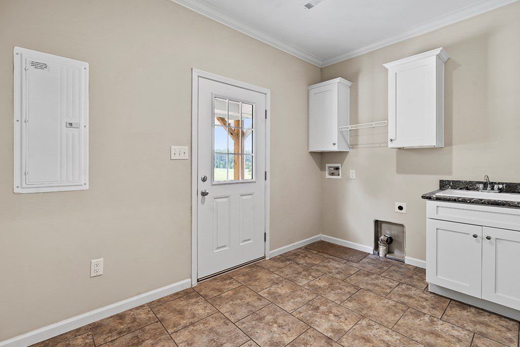 1063 Scurry Church Rd. Chappells, SC 29037
