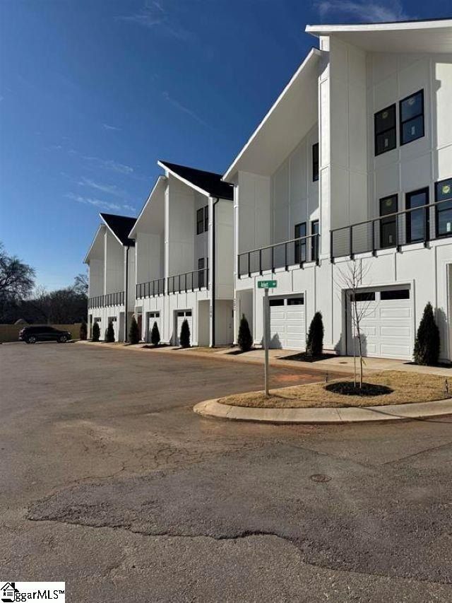 200 Ackert Way. Greenville, SC 29605