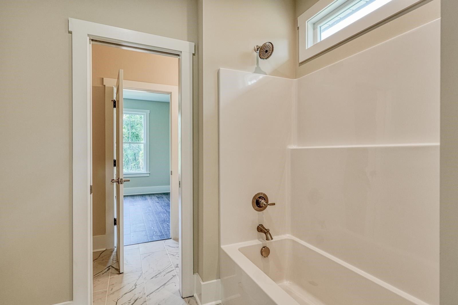 586 Clifdale Road. Spartanburg, SC 29307