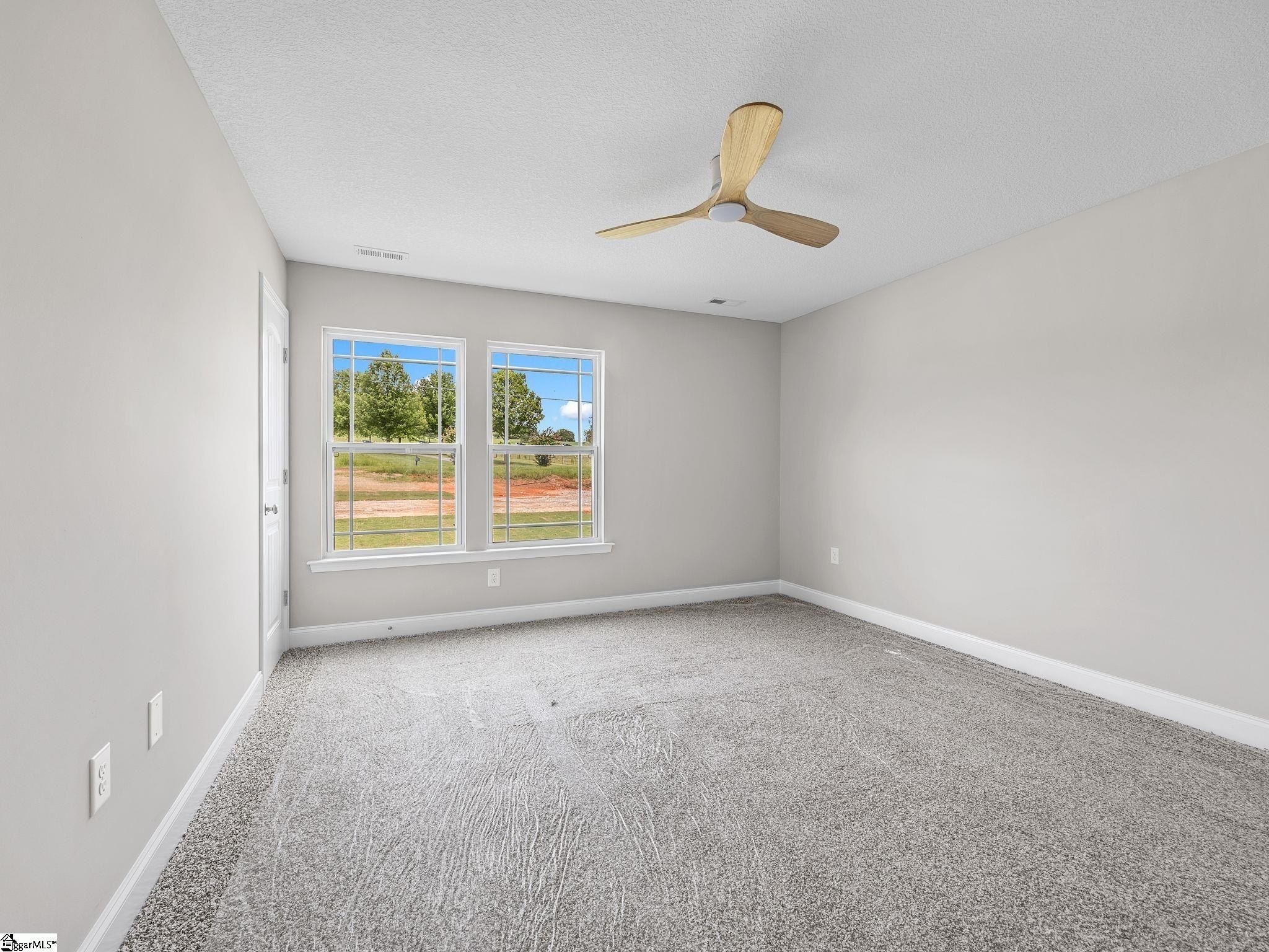 331 Little Mountain Circle. Inman, SC 29349