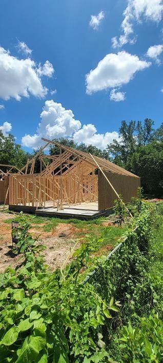 28 Pine Street. Sumter, SC 29150