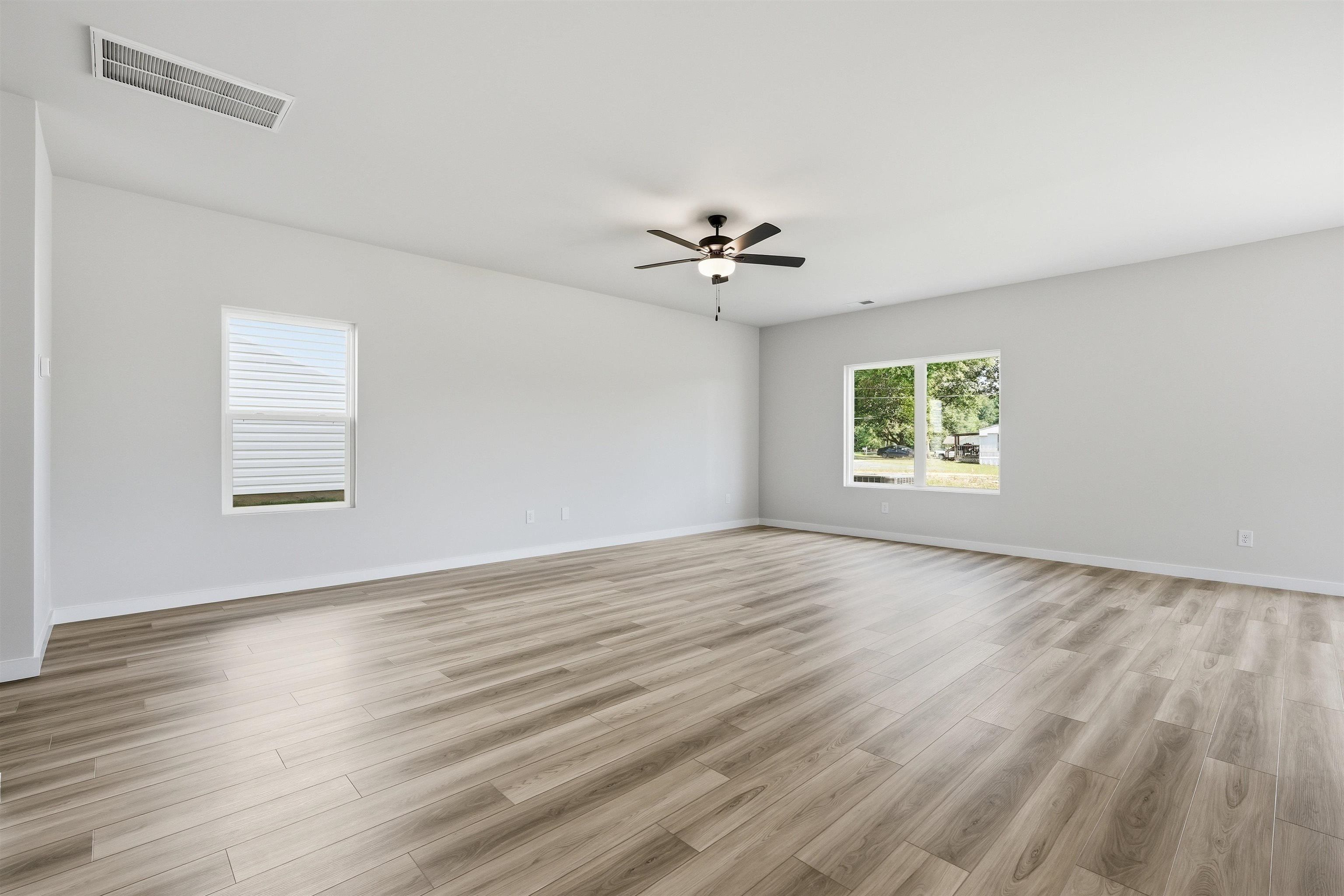 407 W Claywalk Road. Woodruff, SC 29388