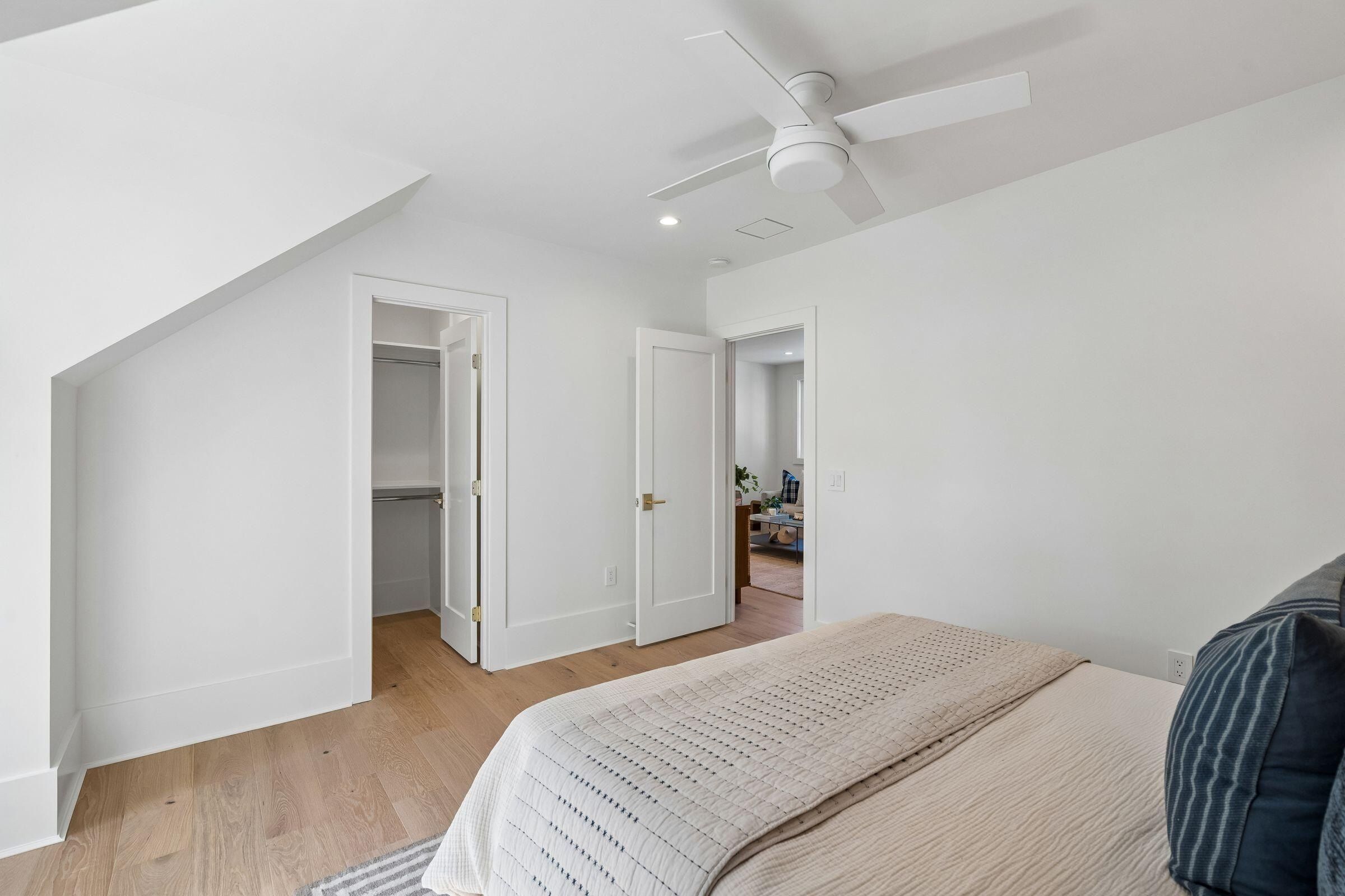 907 Cliffwood Drive. Mount Pleasant, SC 29464