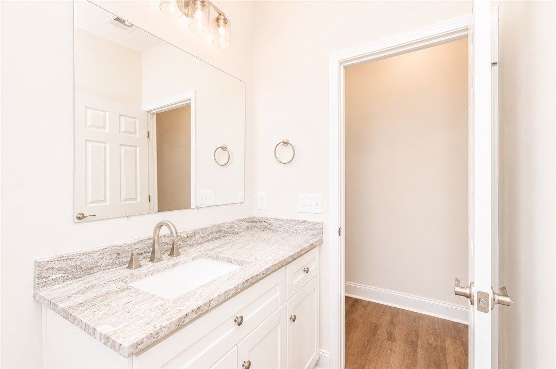 711 Hidden Falls Drive. West Union, SC 29696