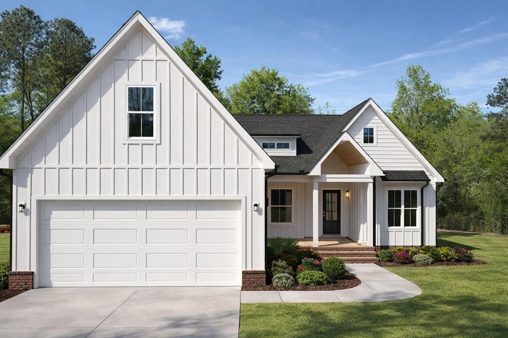 311 Newcastle. Greenwood, SC 29646