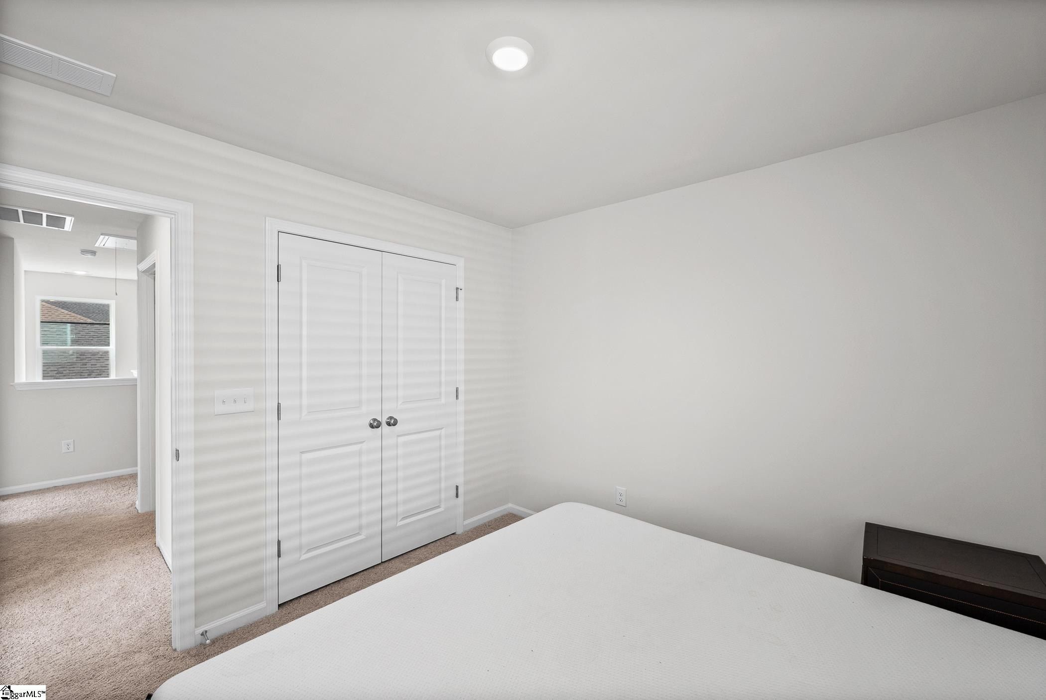 12023 Lansbury Drive. Inman, SC 29349