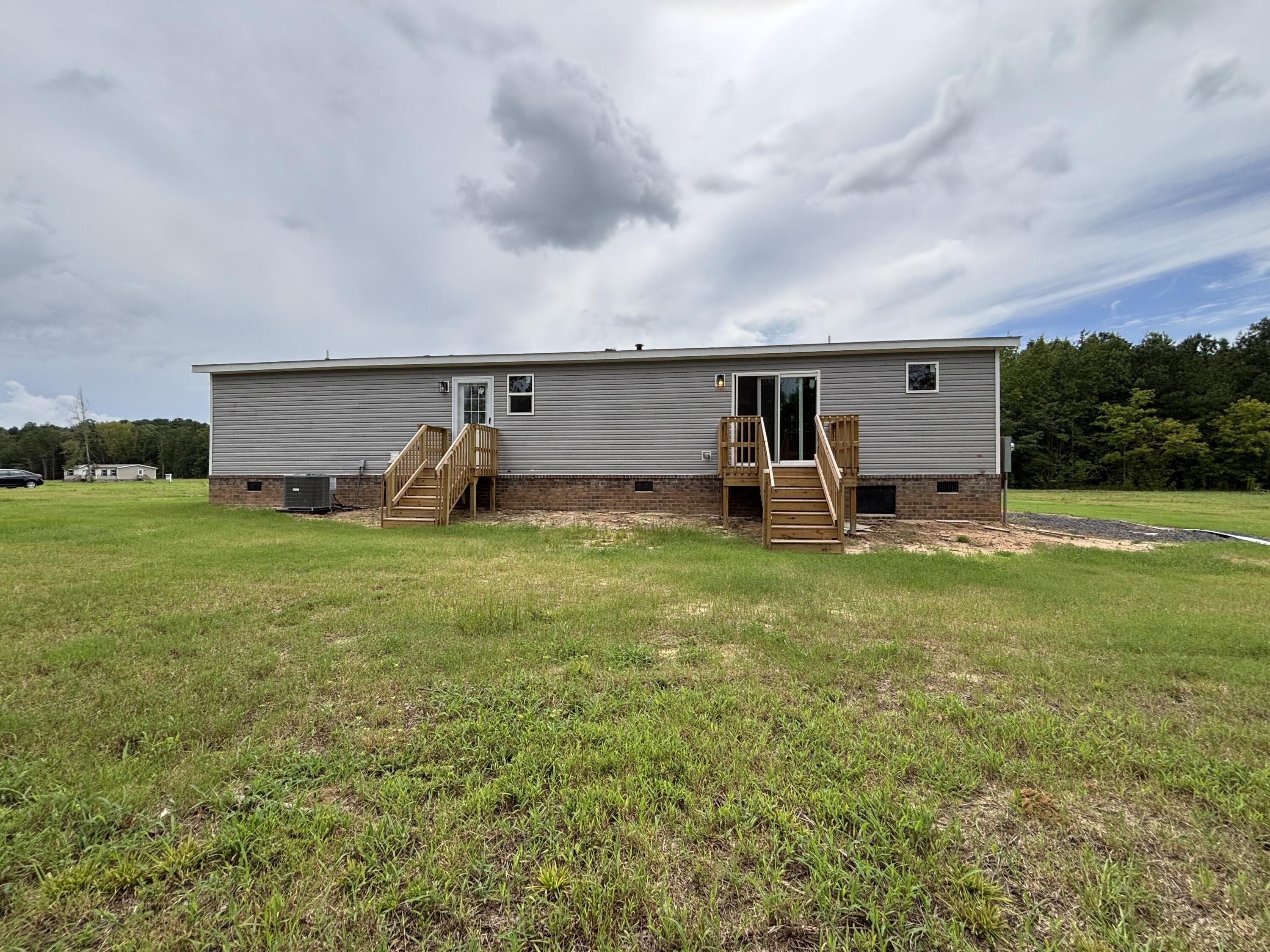 1083 Perigrine Circle Lot 2A. Manning, SC 29102