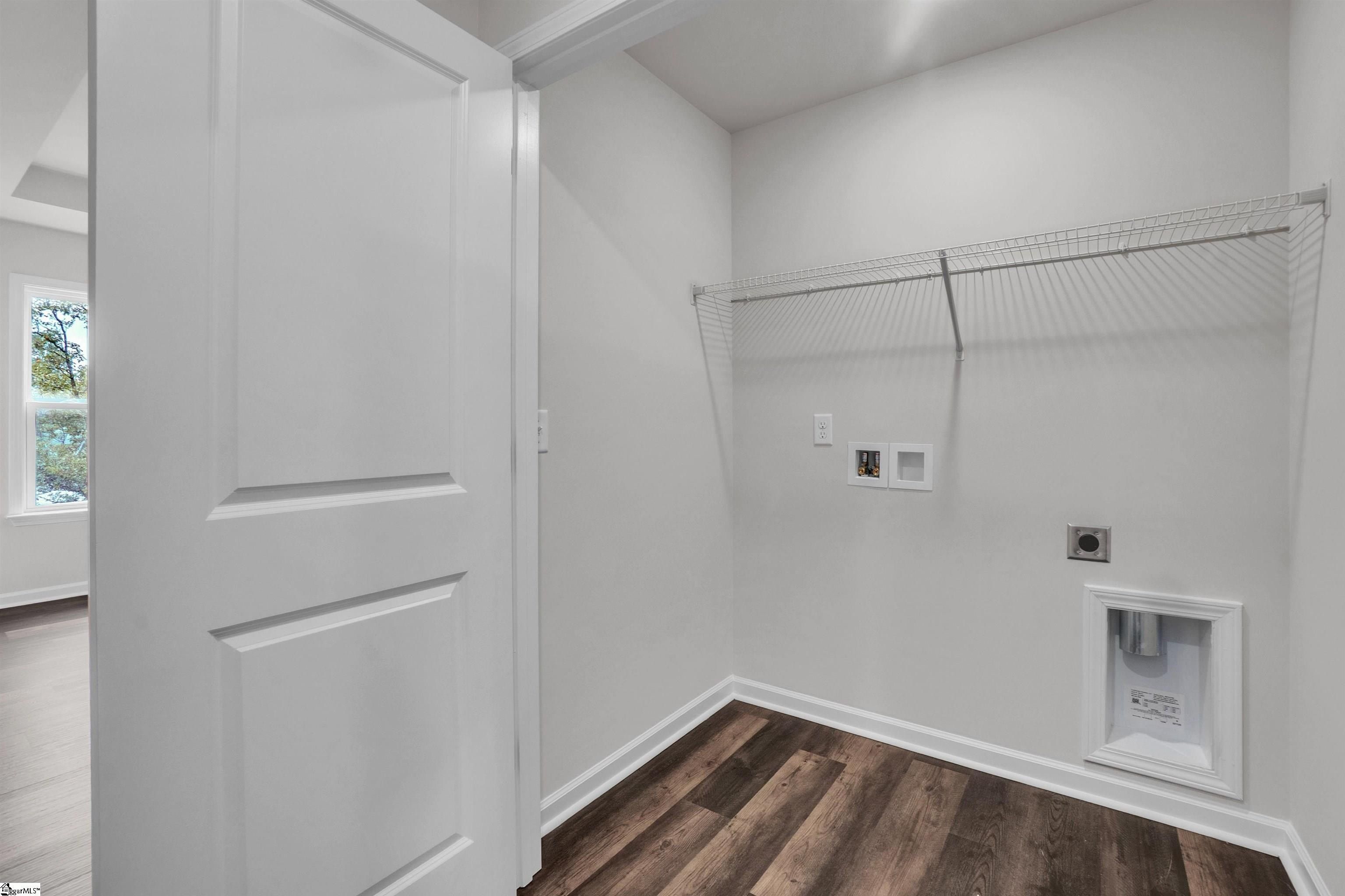 239 Willard Street. Greenville, SC 29611