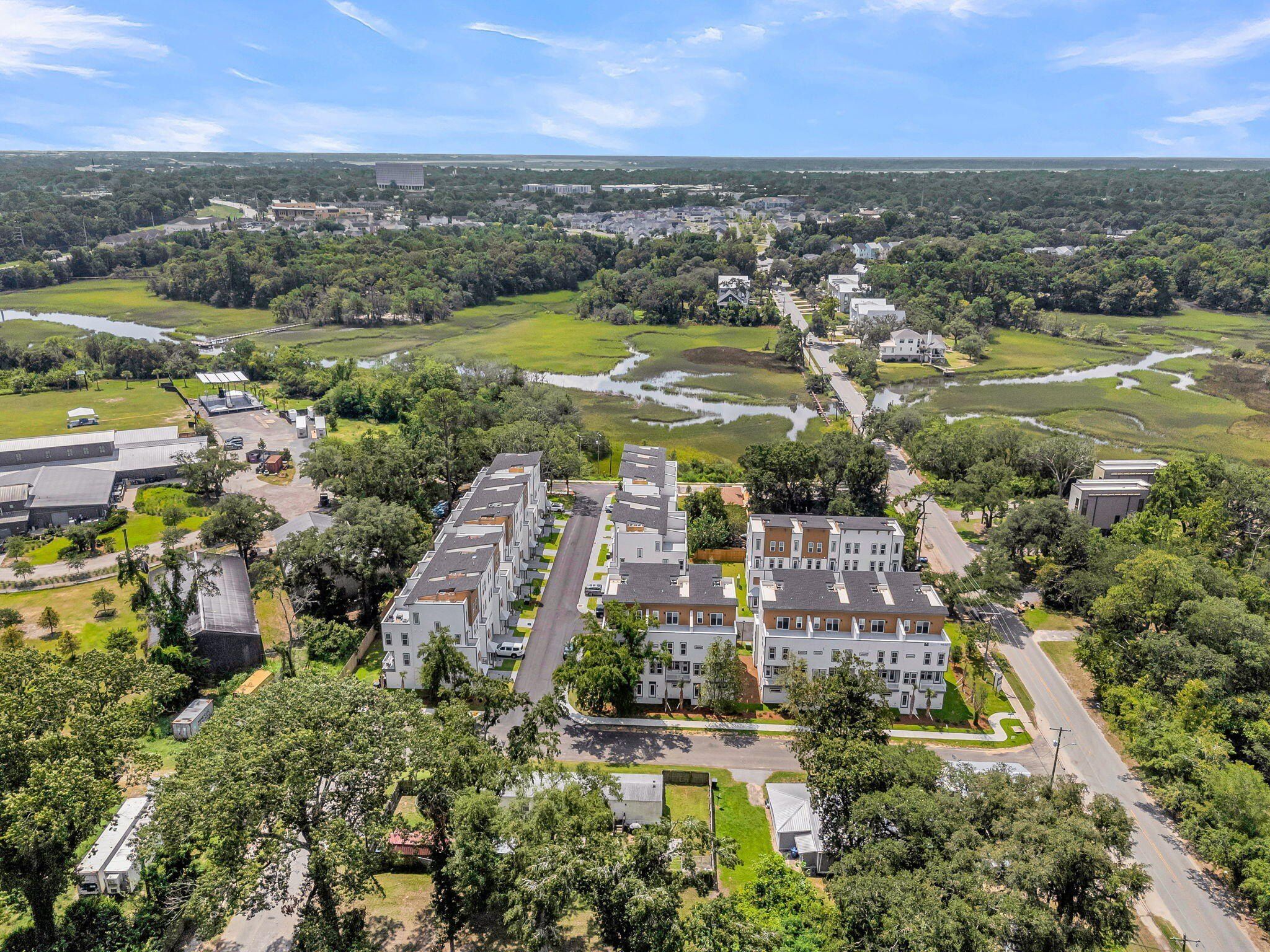 1150 Valdosta Street. North Charleston, SC 29405