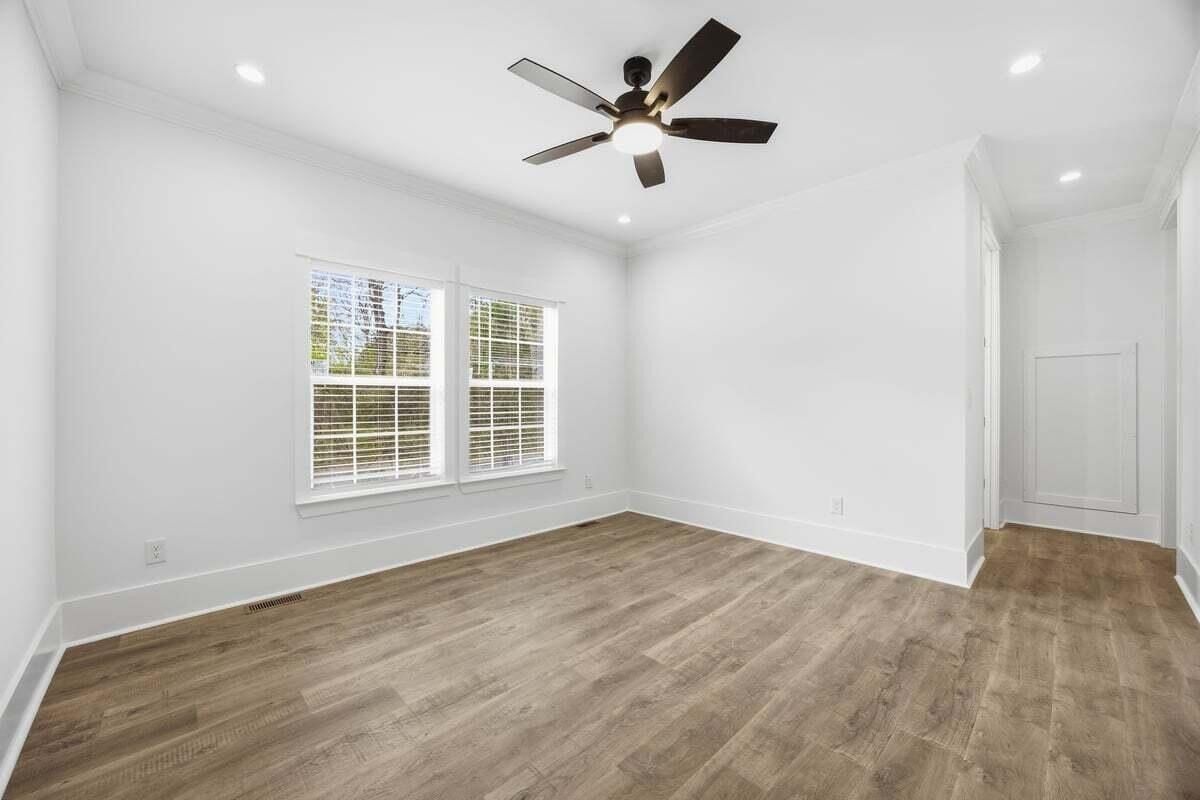 1550 Larry Street. North Charleston, SC 29406