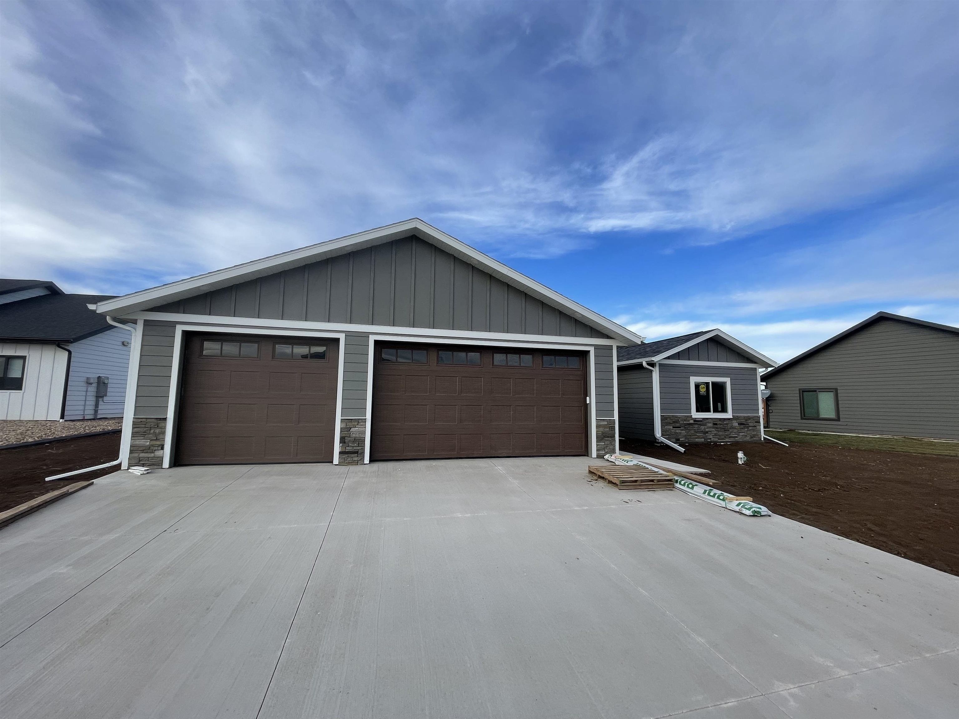 3923 Powder River Ave. Spearfish, SD 57783