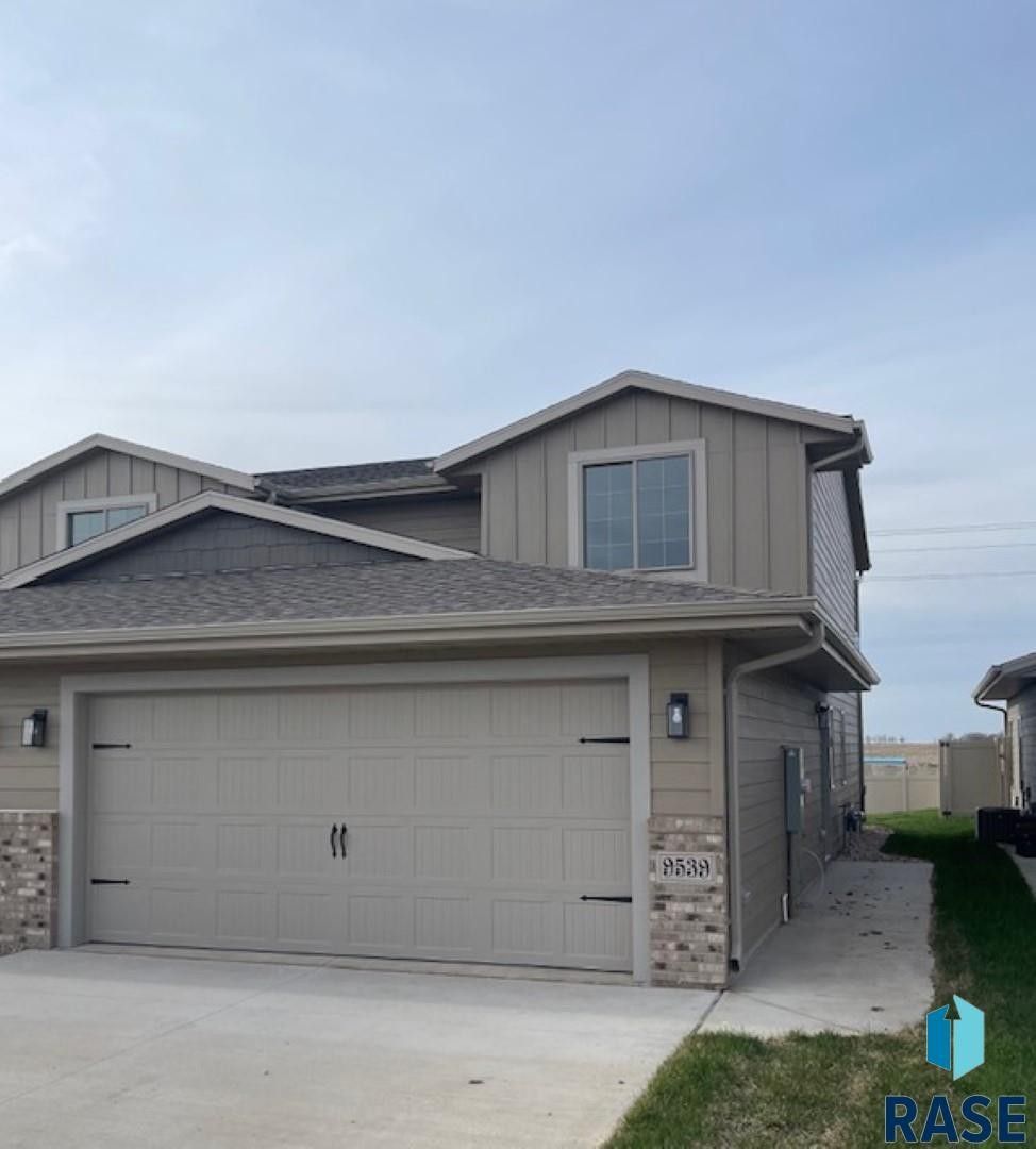 9539 W Dolores Dr. Sioux Falls, SD 57106