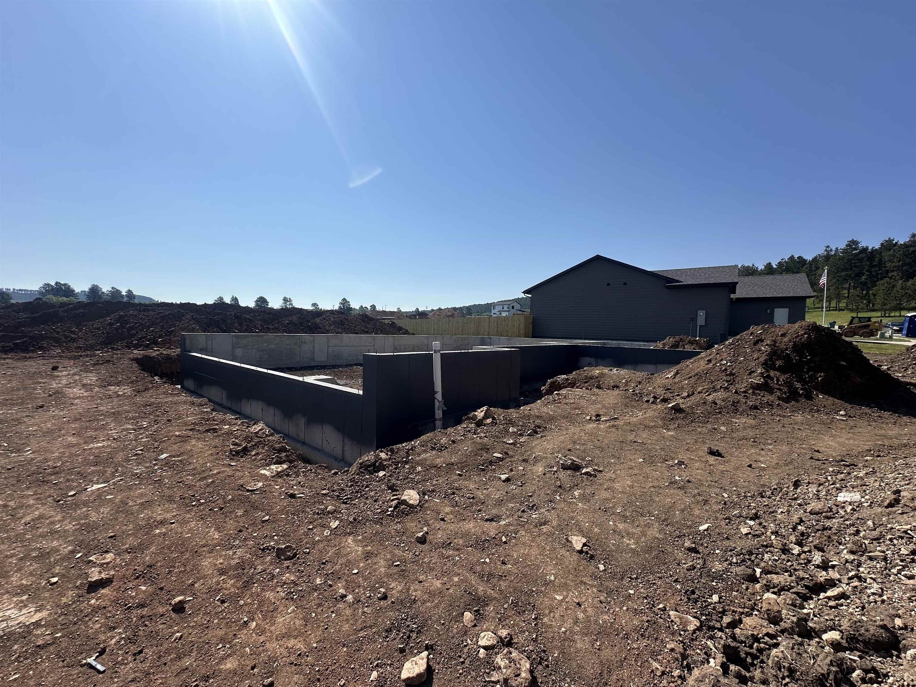 3484 Davenport Loop. Sturgis, SD 57785