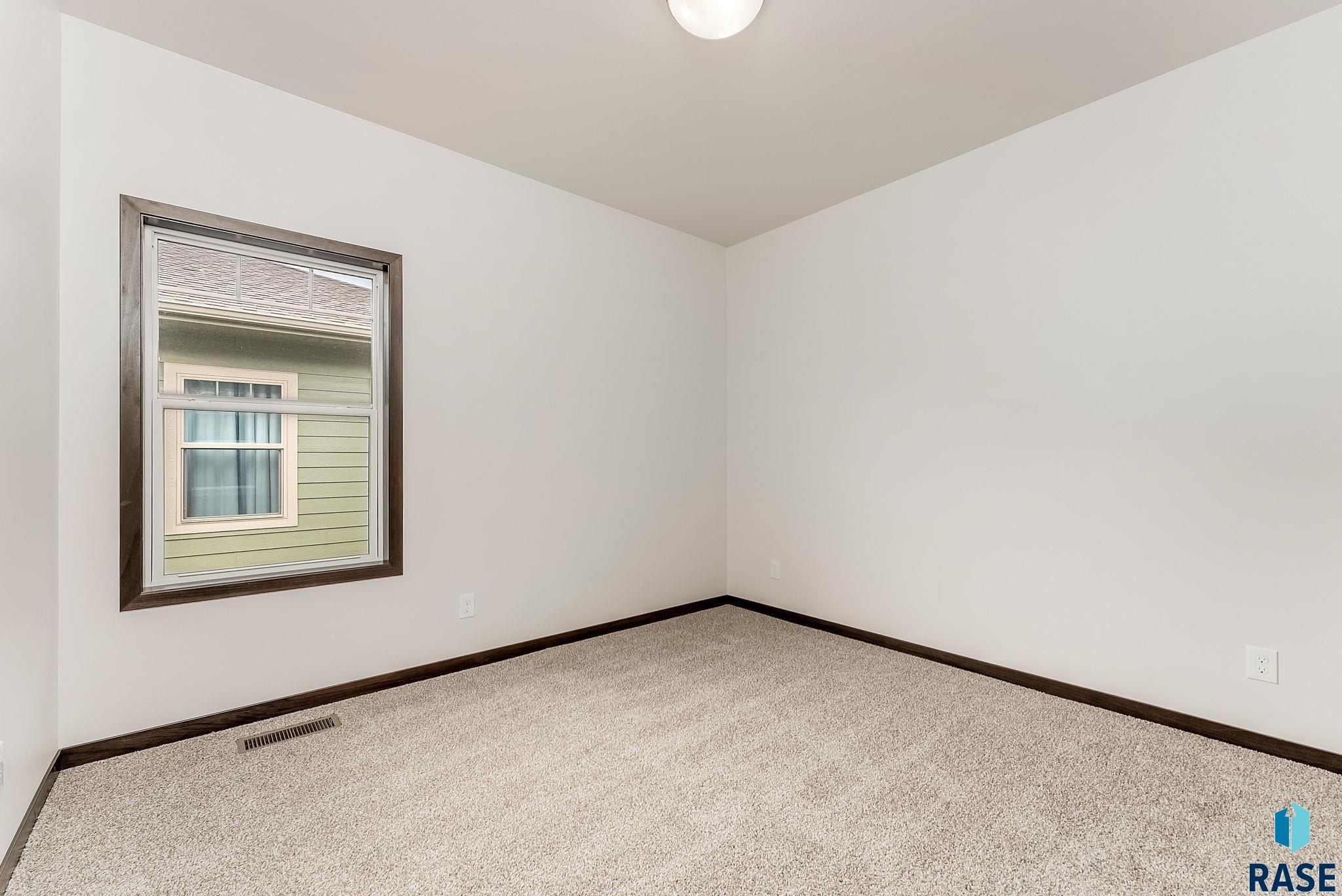 2404 E Tinley St. Brandon, SD 57005