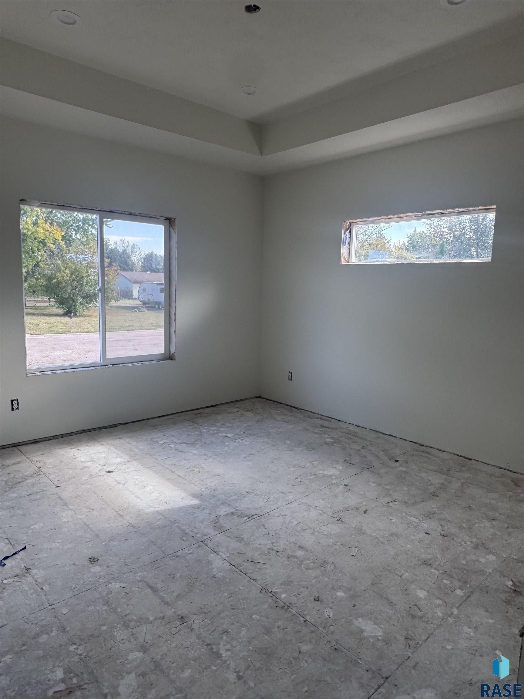 505 S Garfield St. Lennox, SD 57039