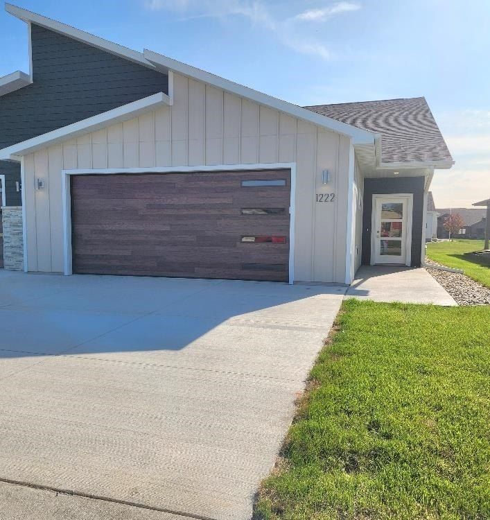 1222 ZitkalaSa Trl. Vermillion, SD 57069