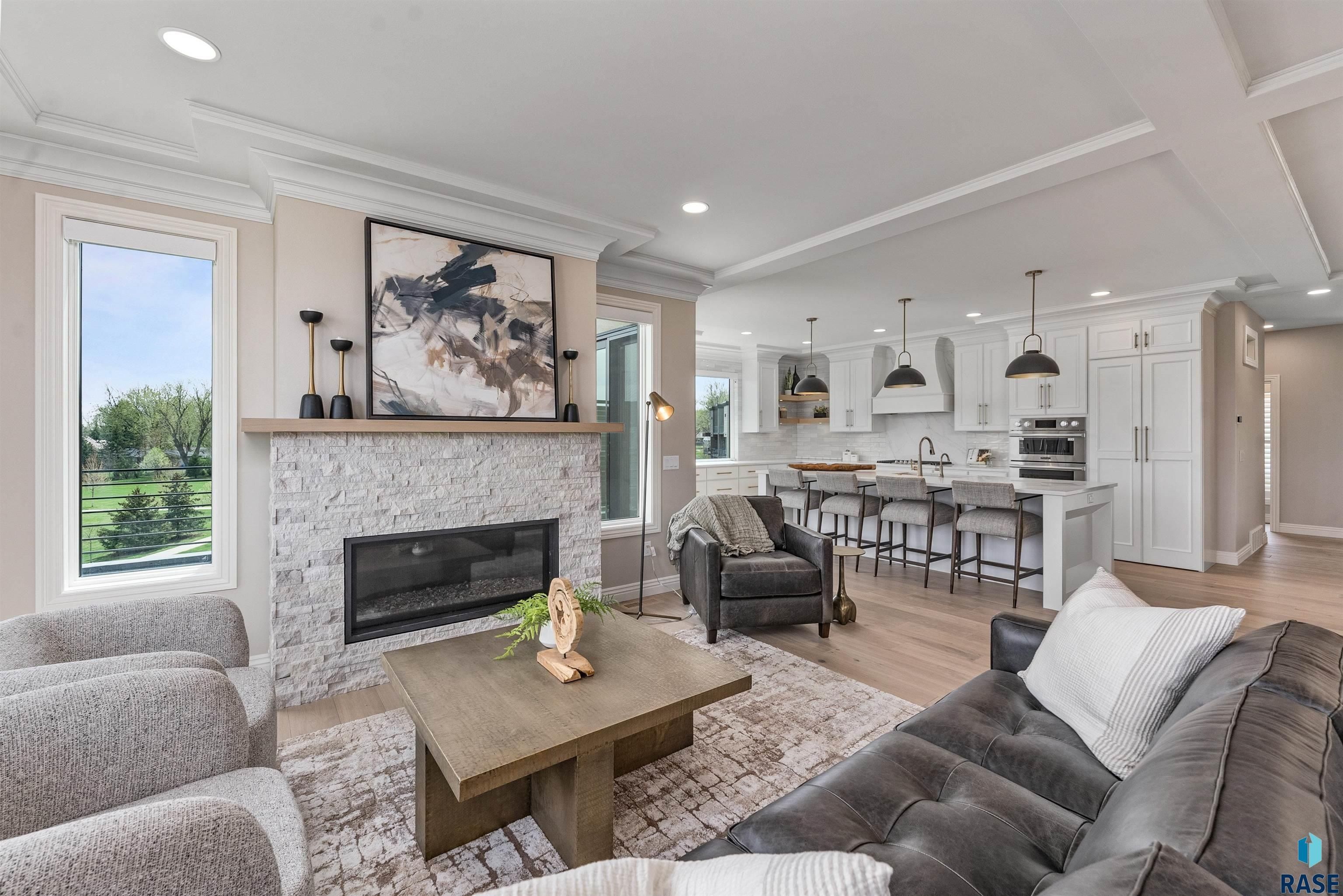 2720 S Oriya Pl. Sioux Falls, SD 57106