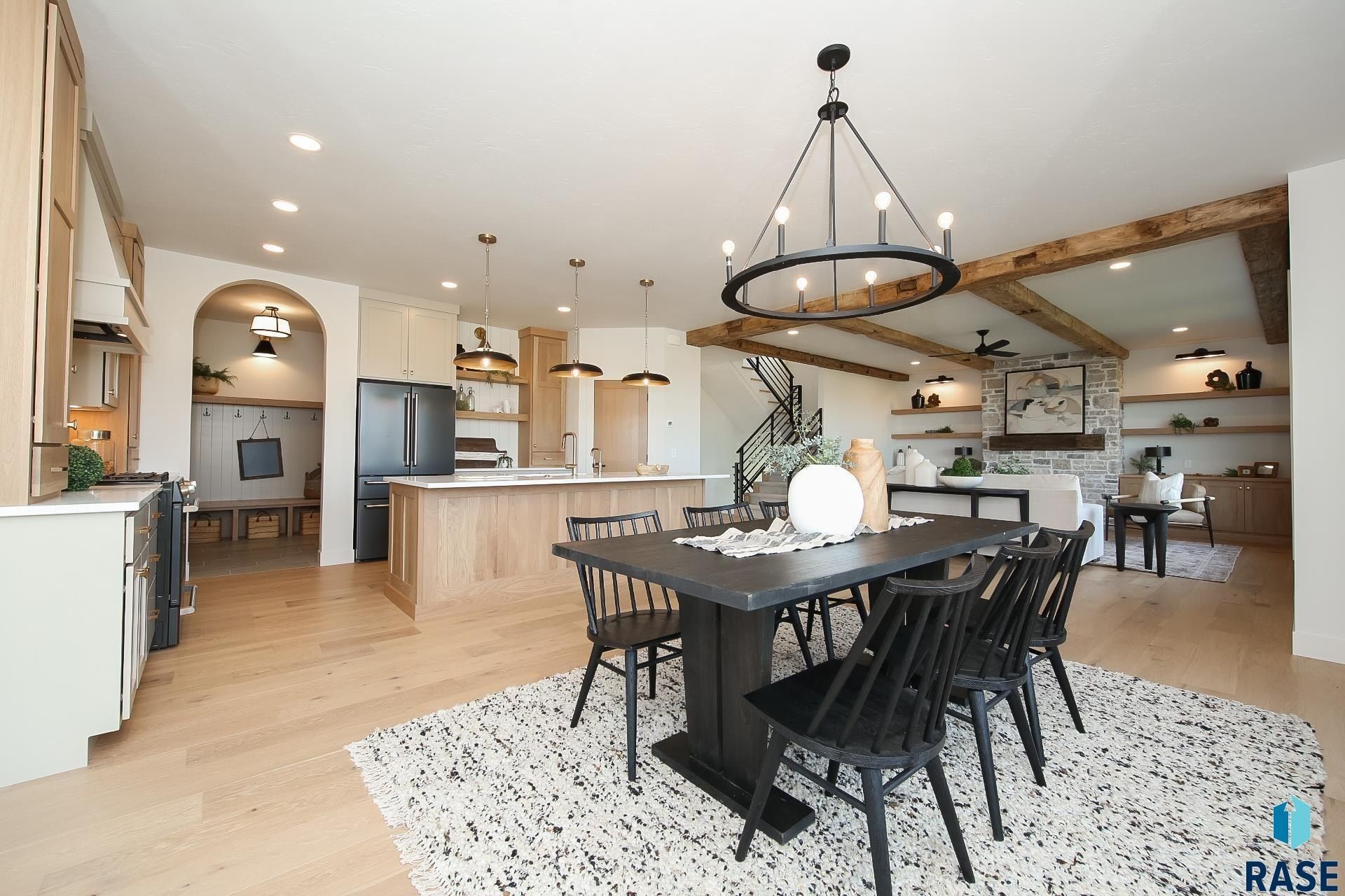 2408 S Galena Ct. Sioux Falls, SD 57110