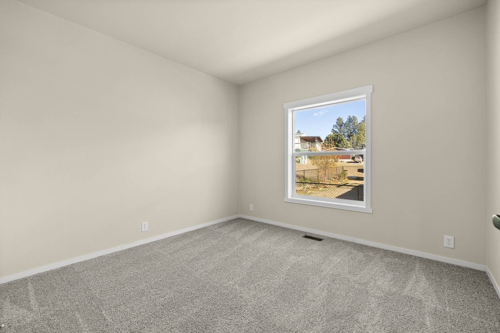 153 Shooting Star. Custer, SD 57730