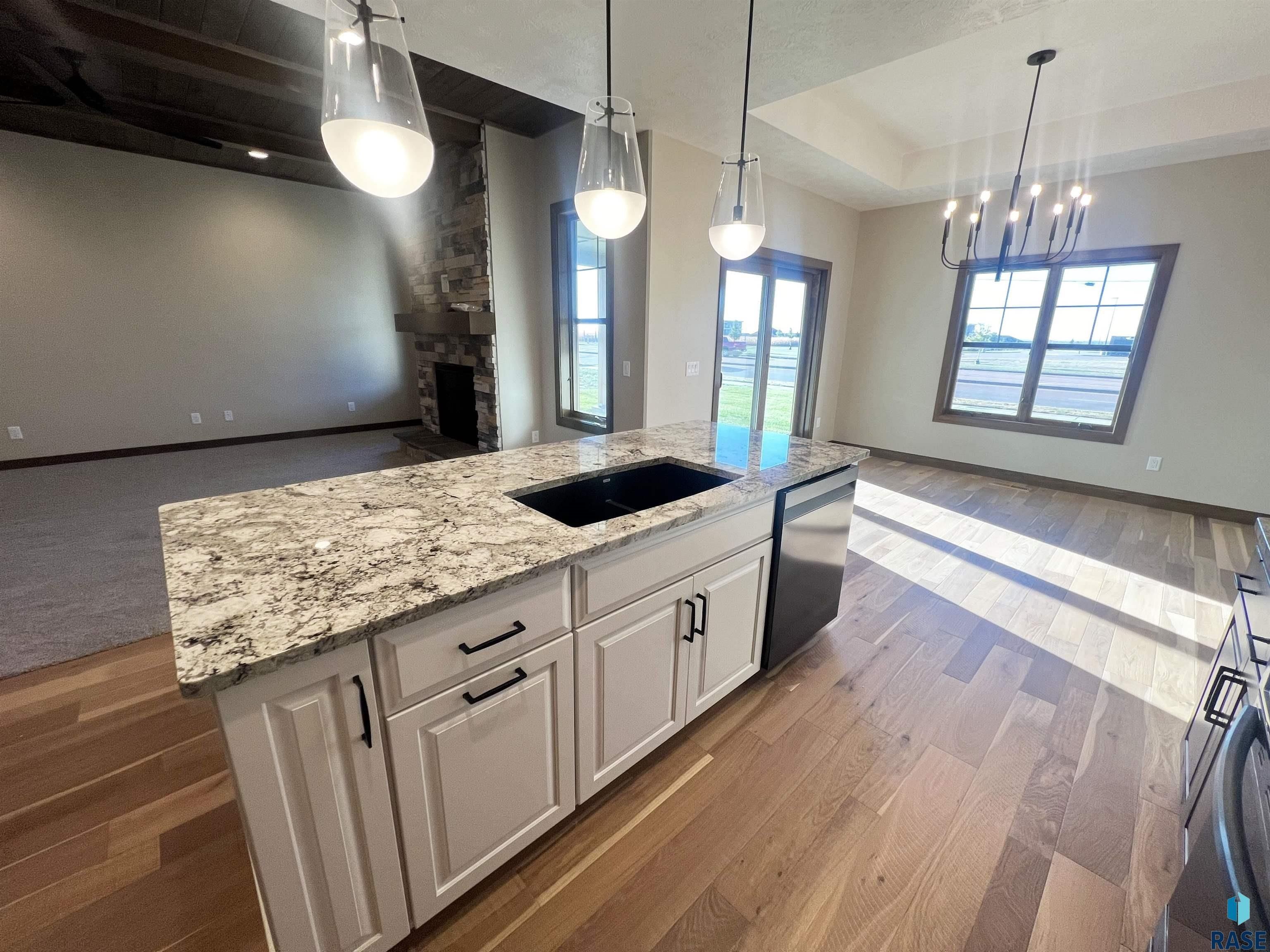 7109 E Copper Stone Cir. Sioux Falls, SD 57110