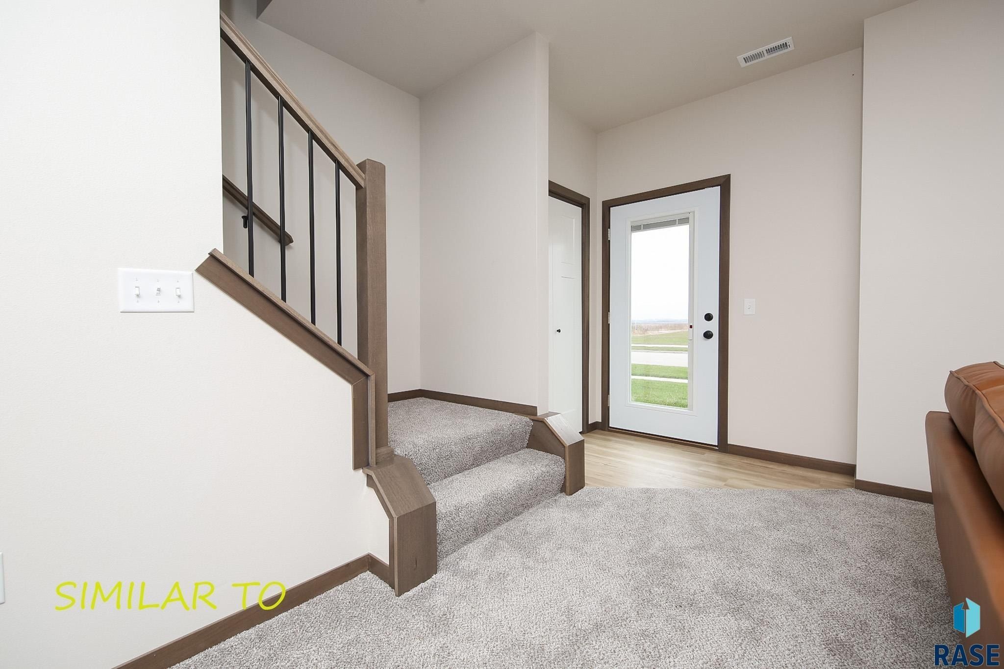 2423 E Caolinn Pl. Brandon, SD 57005