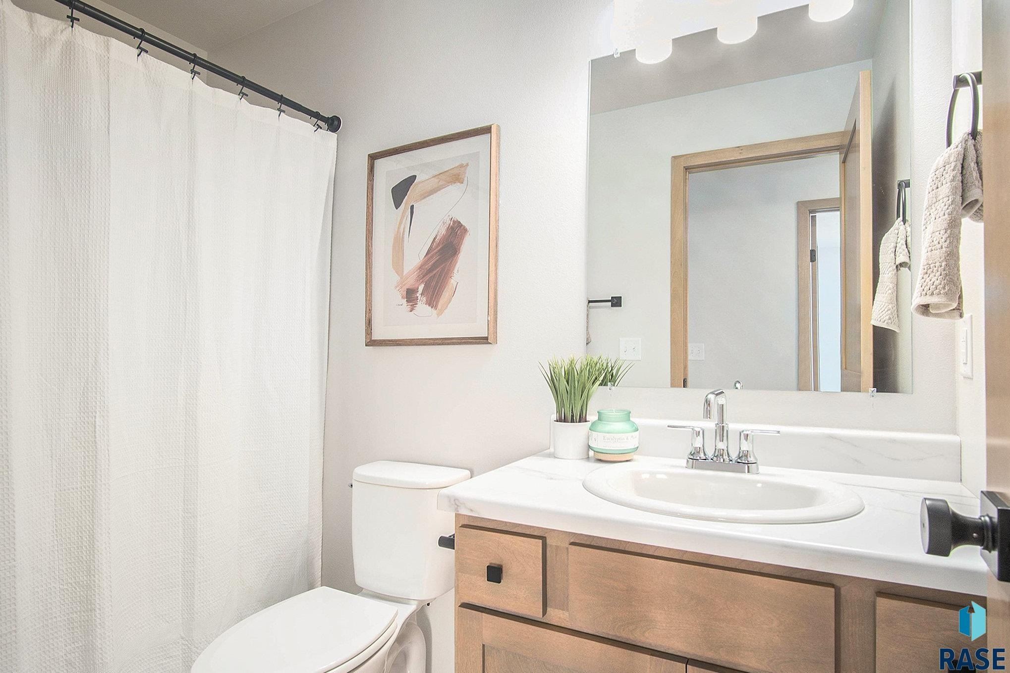 8024 E Tencate Pl. Sioux Falls, SD 57110