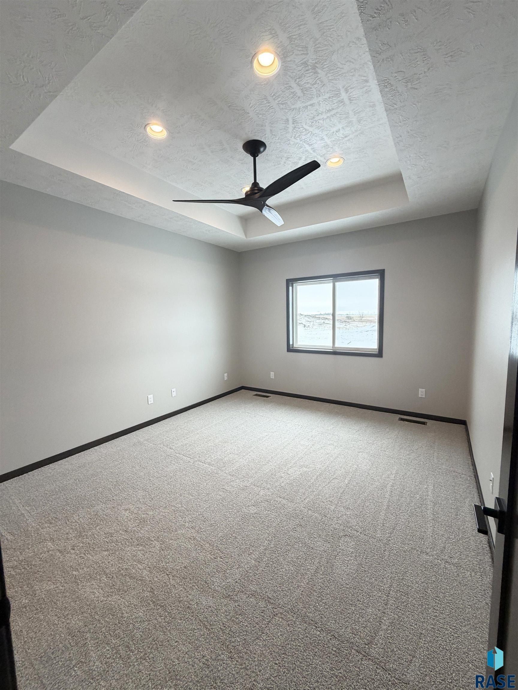 5221 E 67Th St. Sioux Falls, SD 57108