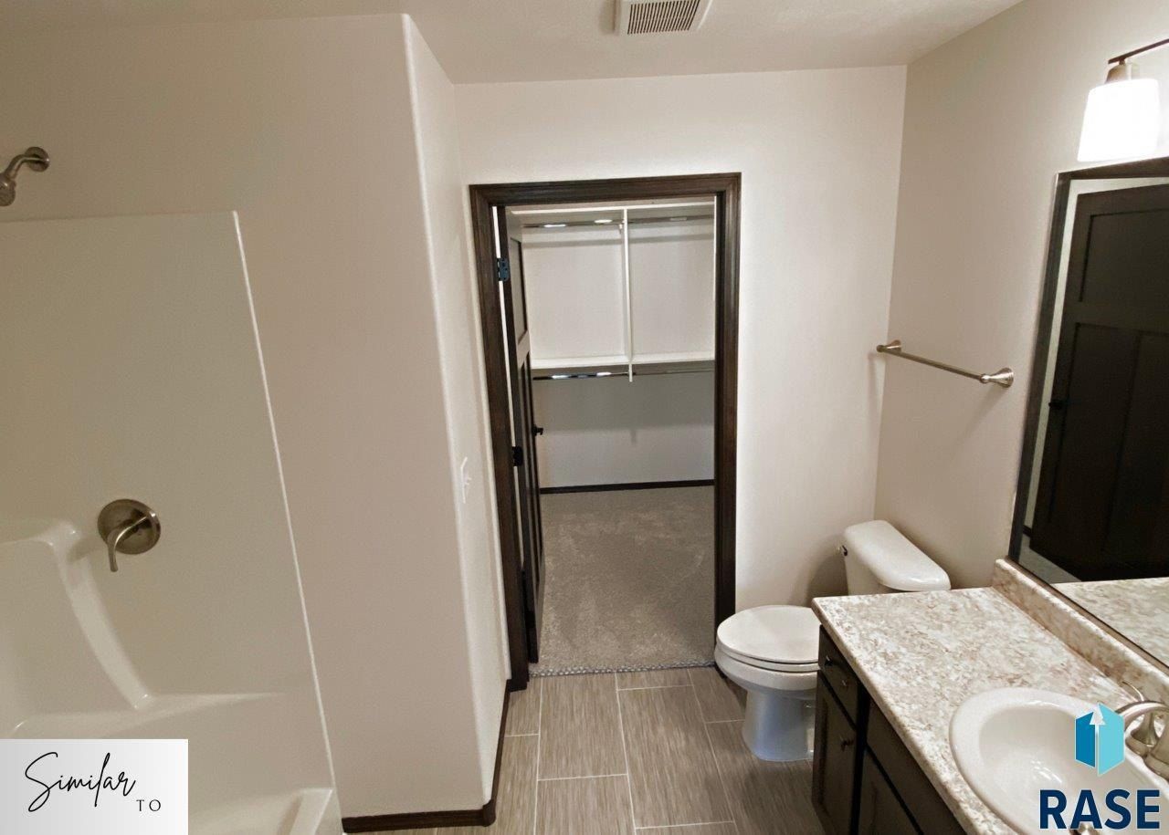 525 Brookside Pl. Harrisburg, SD 57032