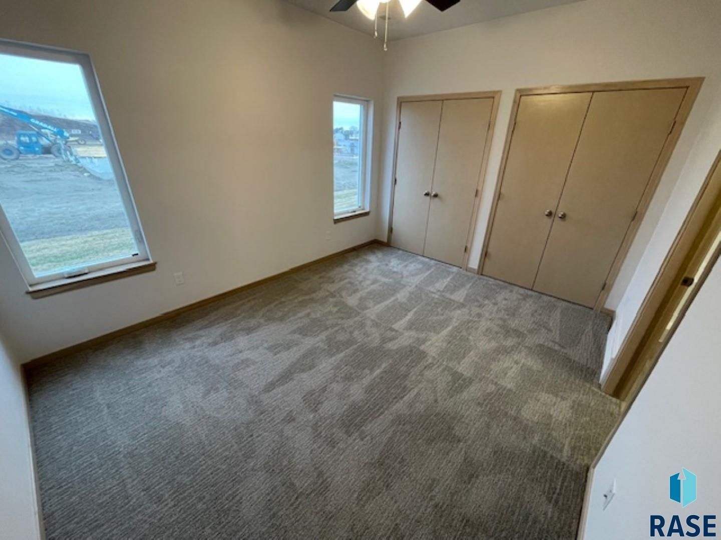 3606 S Heather Ave. Sioux Falls, SD 57106