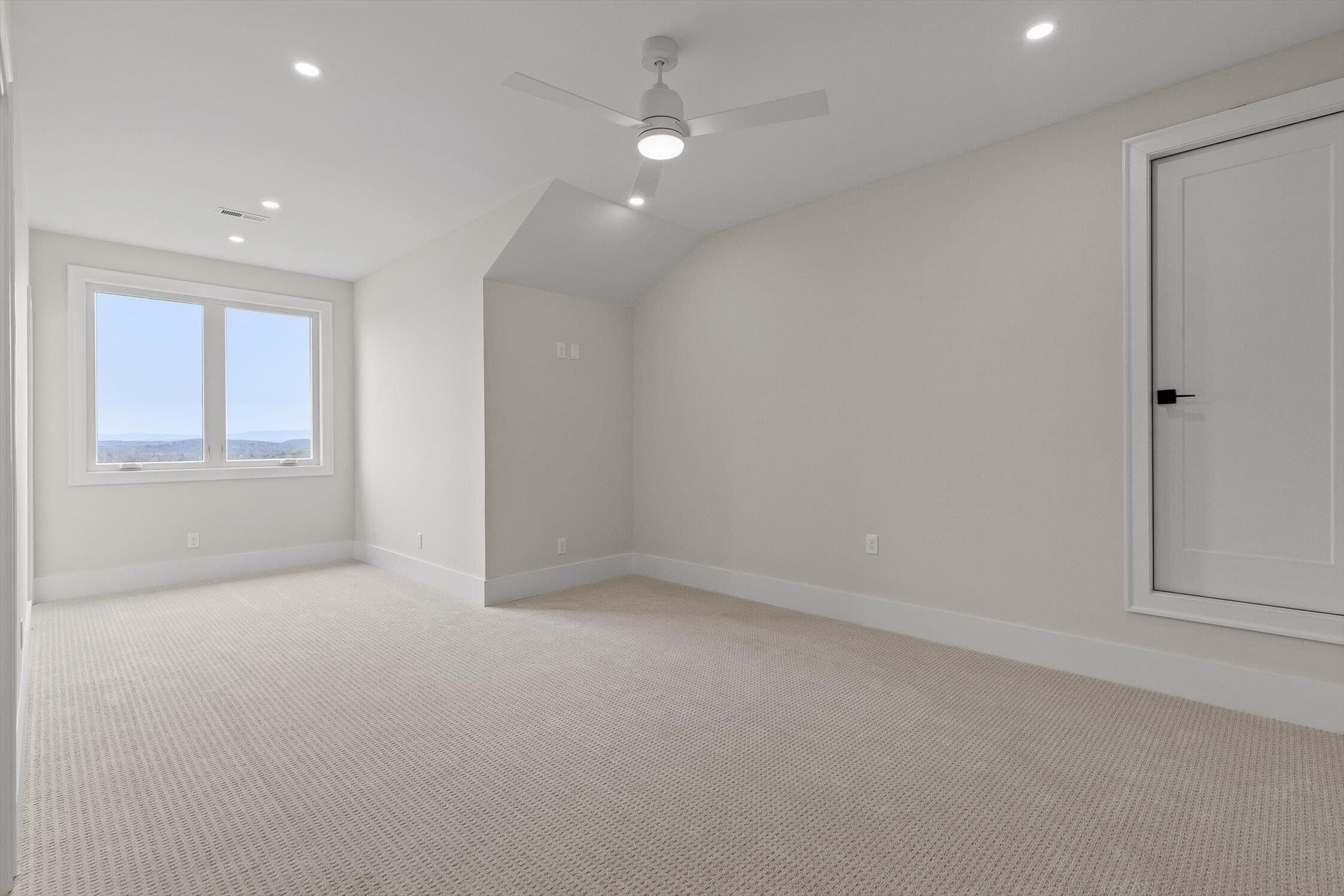 10946 London Tower. Apison, TN 37302