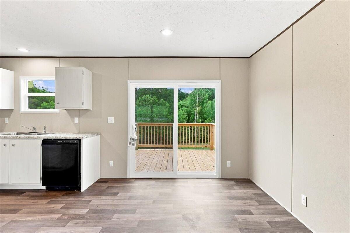 5320 Rutledge Pike. Rutledge, TN 37861