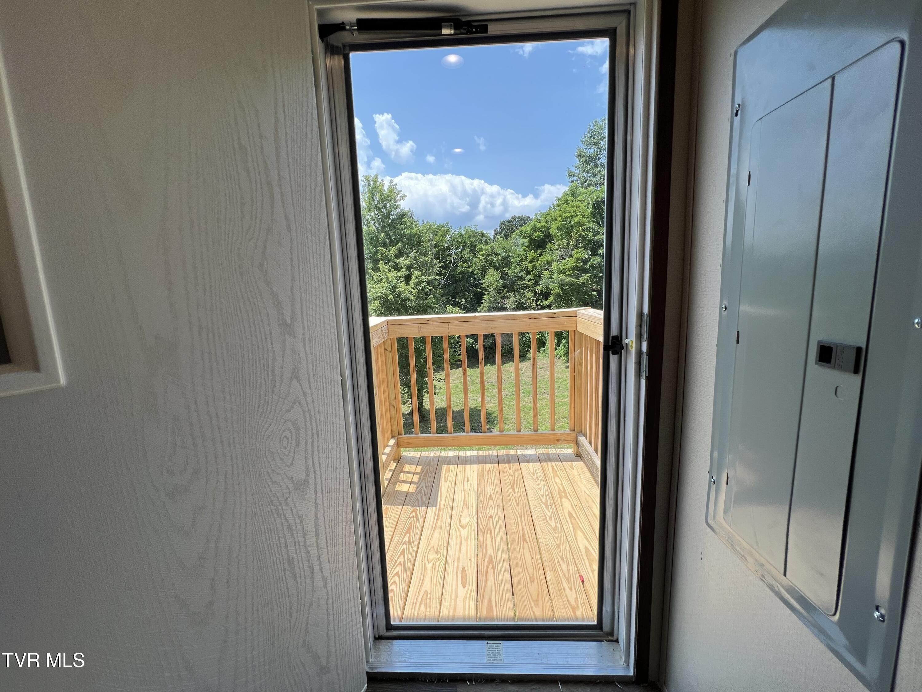 1408 Jayne Road. Kingsport, TN 37660