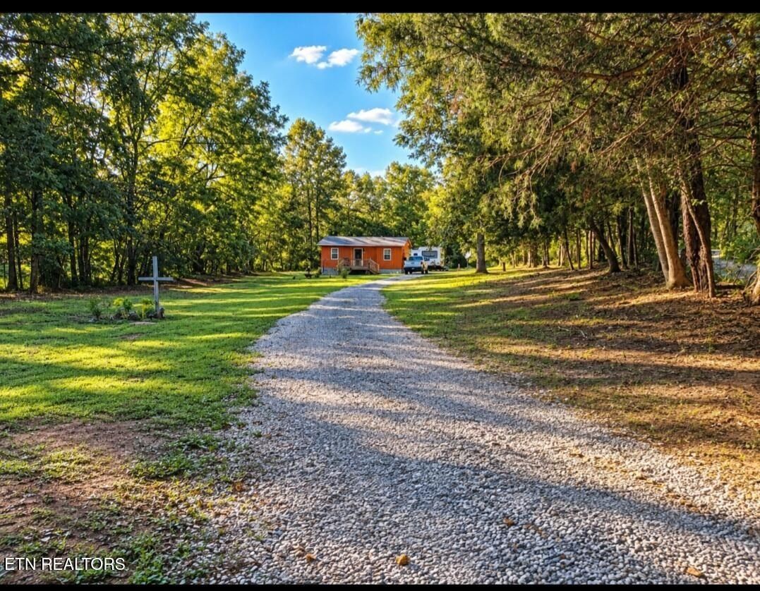 375 Cagle Rd. Tellico Plains, TN 37385