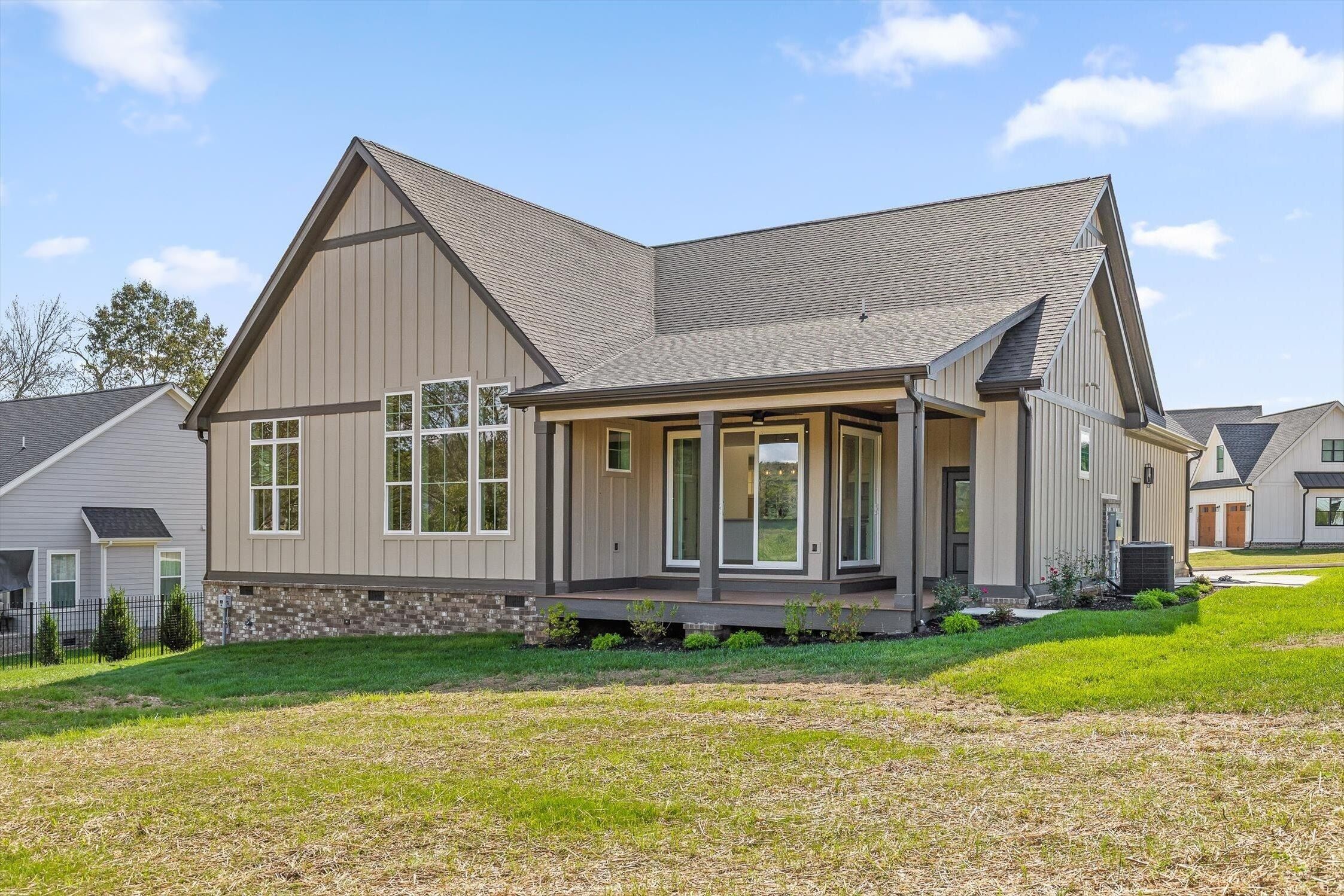 349 Clubhouse Drive. Jasper, TN 37347