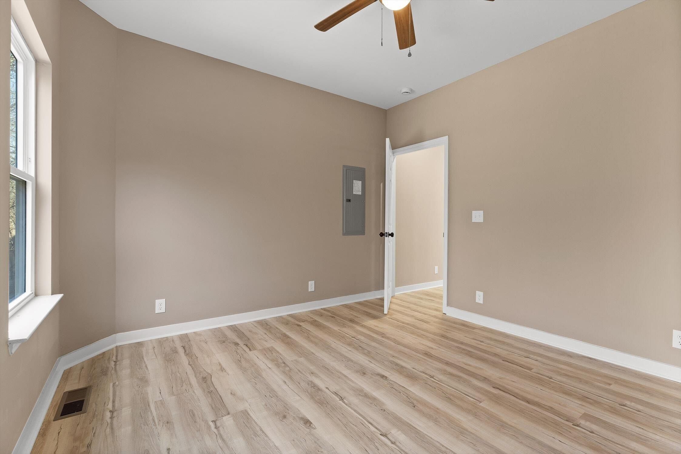 3901 Meadow Lane. Chattanooga, TN 37406