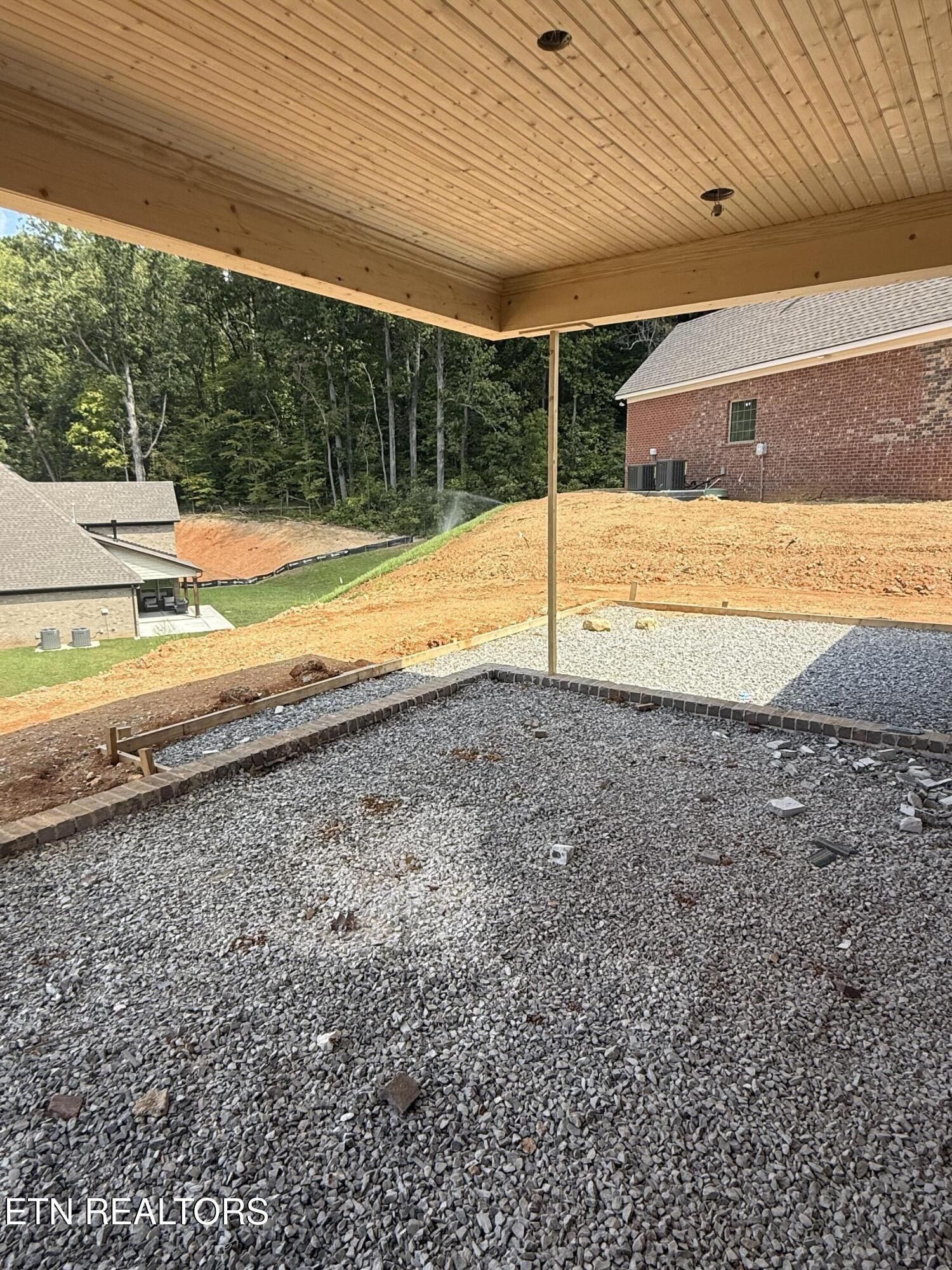 9915 Rio Bravo Lane. Knoxville, TN 37922