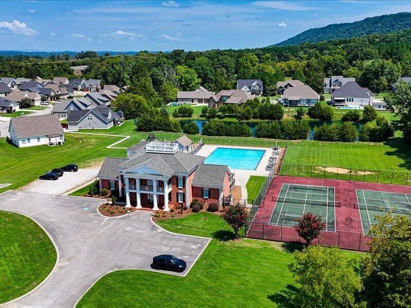 8886 Silver Maple Drive. Ooltewah, TN 37363