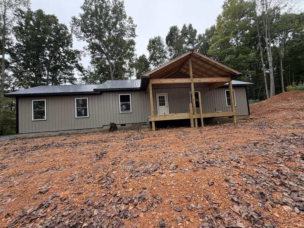 7832 Martin Creek Rd. Bloomington Springs, TN 38545