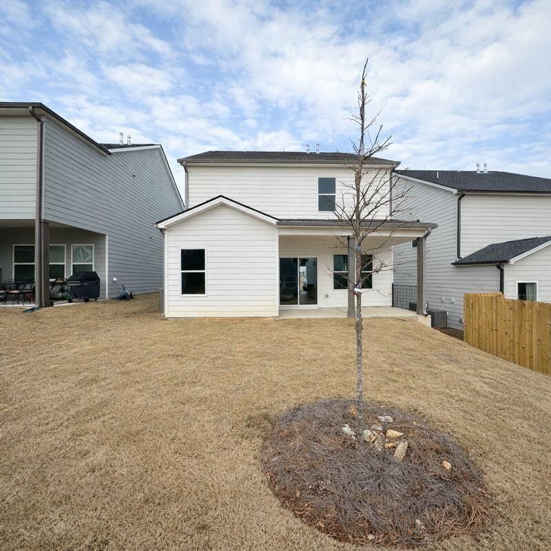 9217 Glimmer Lane. Ooltewah, TN 37363