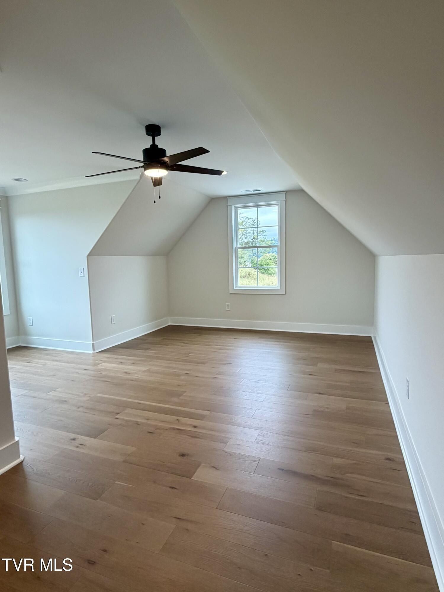 138 Glaze Farm Way. Johnson City, TN 37601