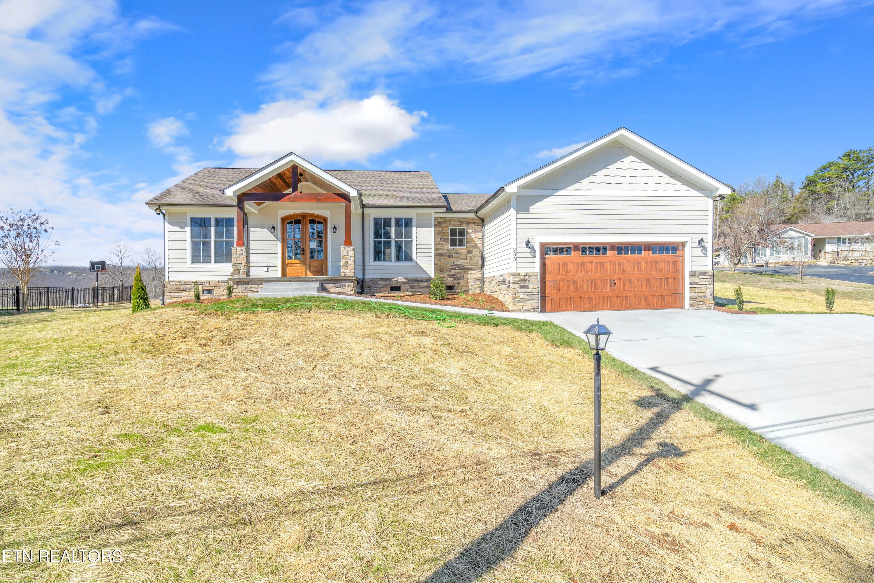 233 Highland Drive. Harriman, TN 37748