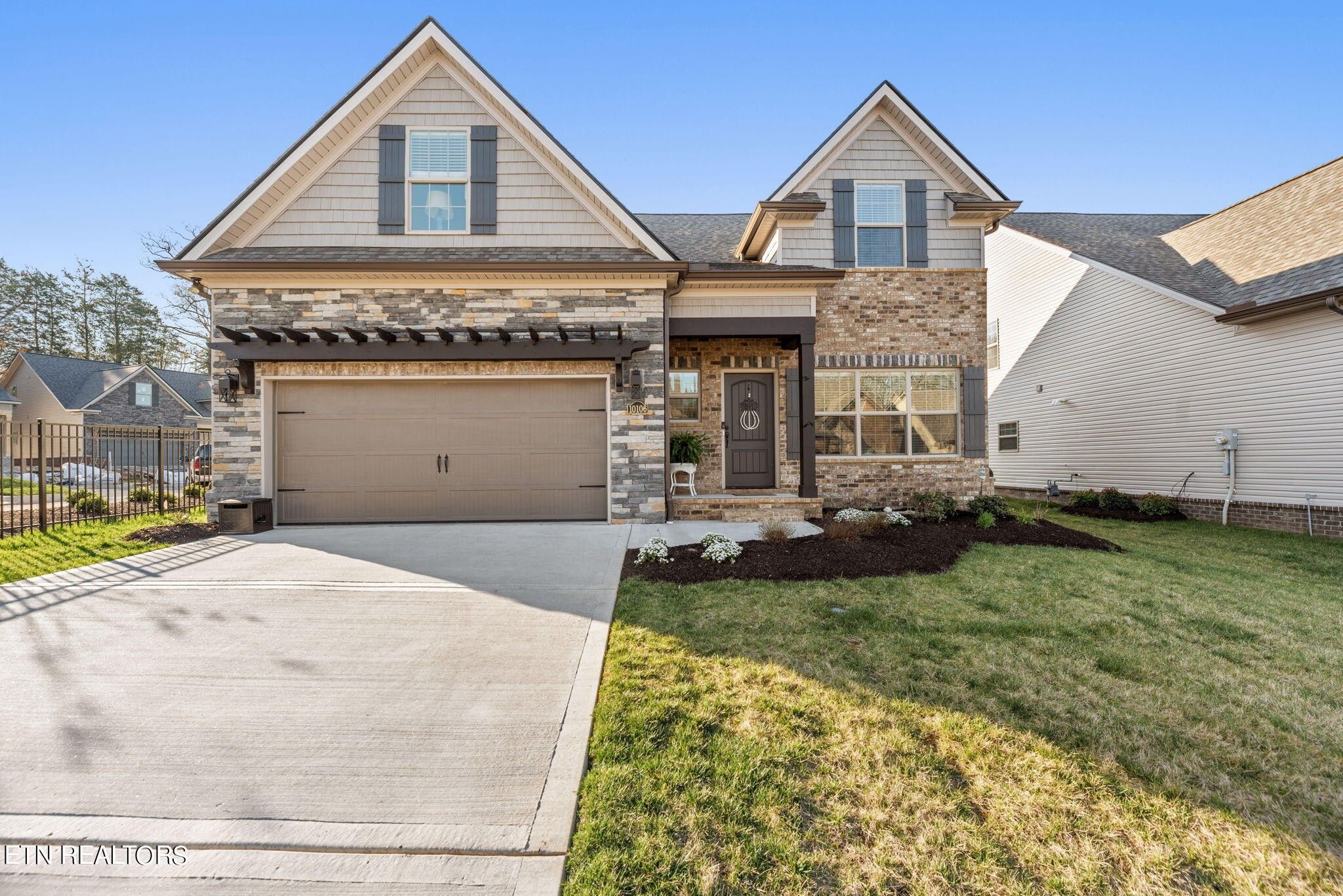 10106 Songbird Lane. Knoxville, TN 37931